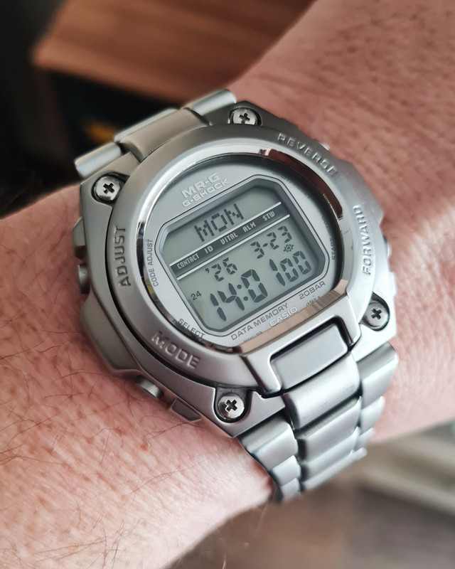 1000069042