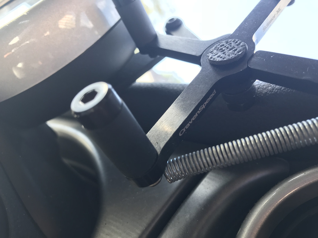 851F8FB9-7C40-4294-B905-978C07CF429D