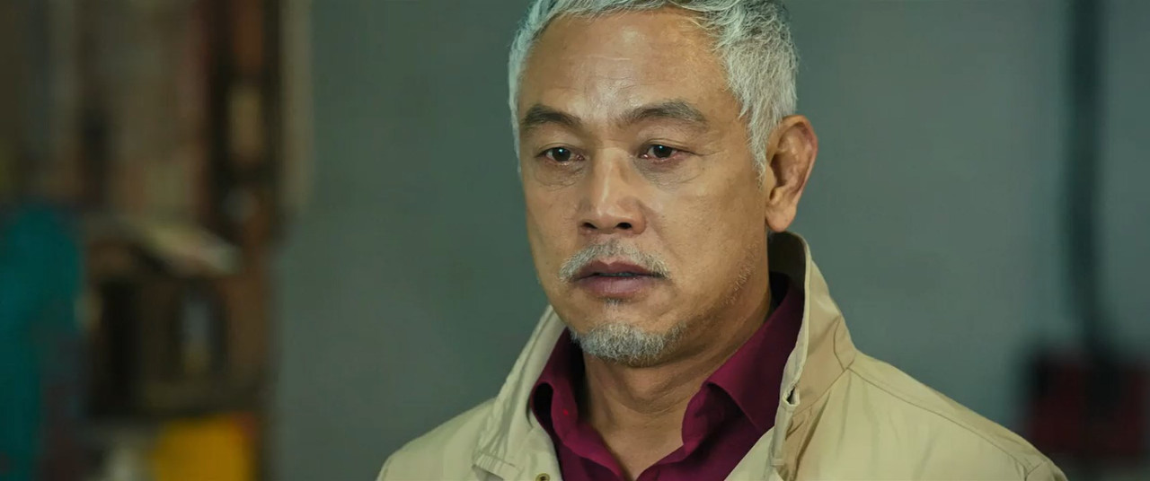 The Con Artists 2014 BluRay [Hindi + Korean] 480p, 720p ESub Screenshot