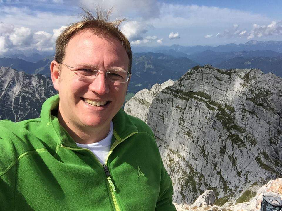 29543120_1760553694006727_8758494129137044787_n