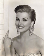 debra-paget-373
