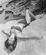 Jeanne-Crain-a90