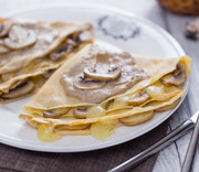Crespelle-alla-crema-di-funghi-e-fontina-780x520-wm