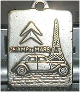 porte-cle-Citroen-rue-de-la-cavalerie.jpg