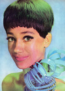 marisa-berenson-b60