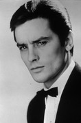 alain-delon-b76