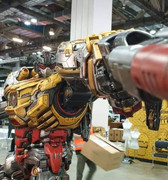 XM-Studios-Grimlock-Statue-15