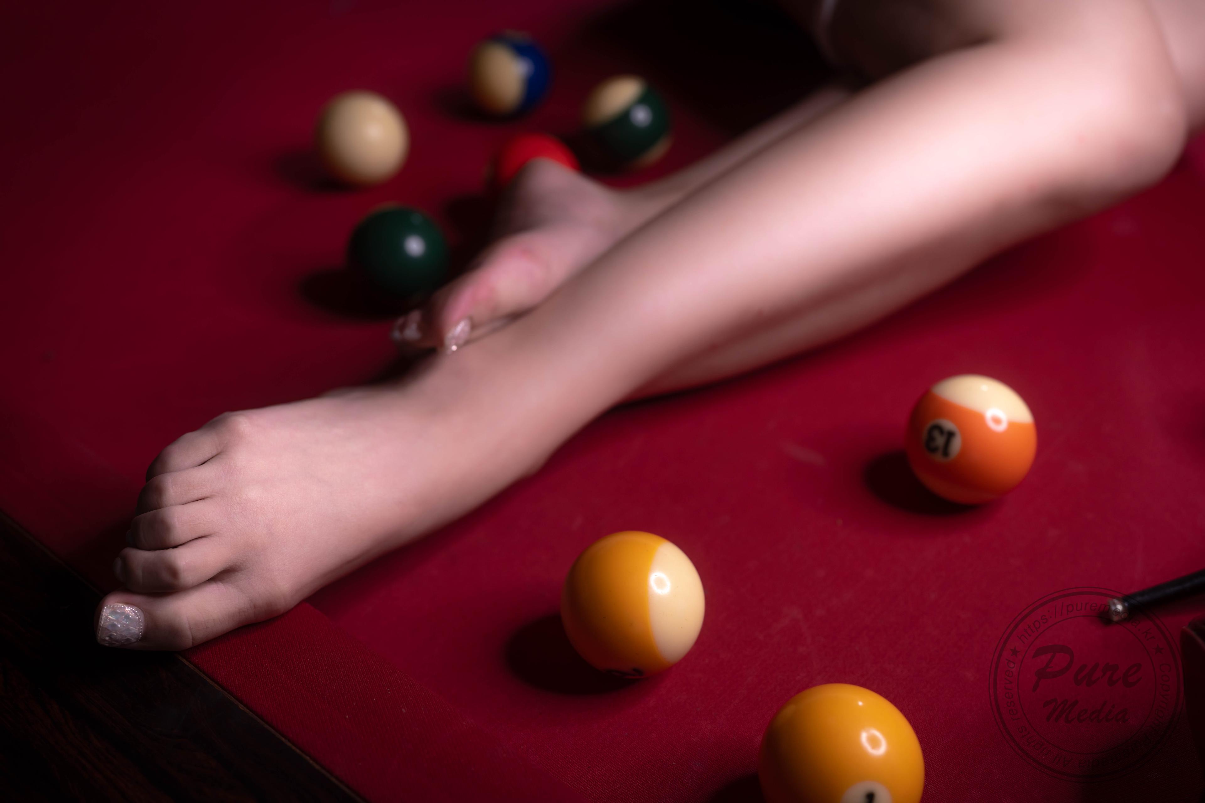 Yeha (예하) NO.028 Pure Media Vol.305 - Hard balls & Red hole (P) 109