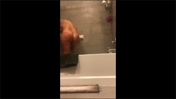 [Image: Voyeur50225103806.jpg]