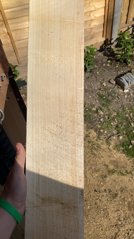 68BBCD0E-5B69-48F7-ACD8-DFB1A655B398