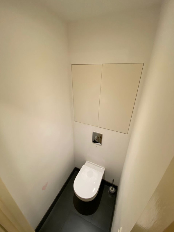 DE8C8D92-939A-4D01-BA74-17AB228A513F