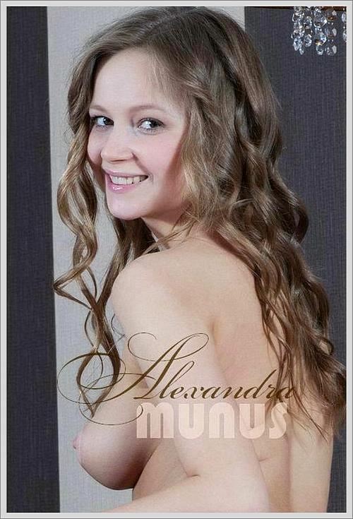 Alexandra - Munus | 5616 Pix | 71 Jpg | 24-11-2014