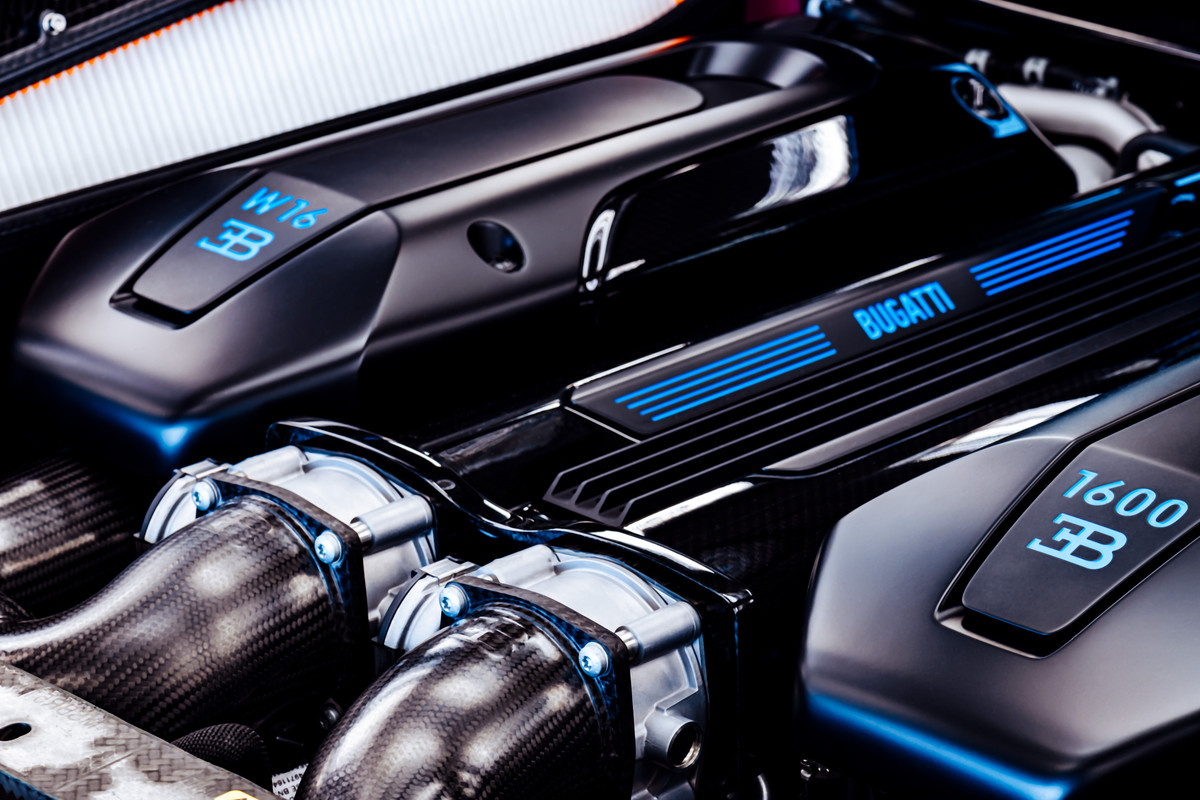 08BUGATTI_W16