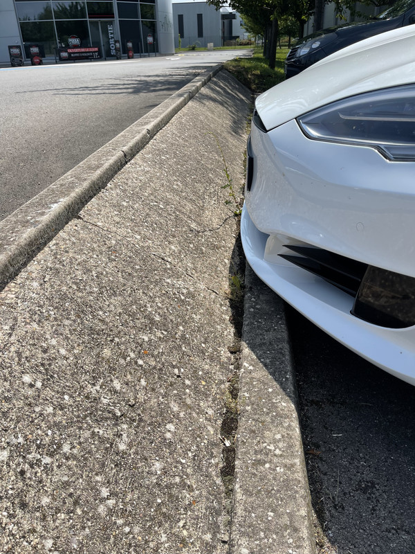 36F5AA6D-039E-4F7F-B64E-8E0741E3EF8C