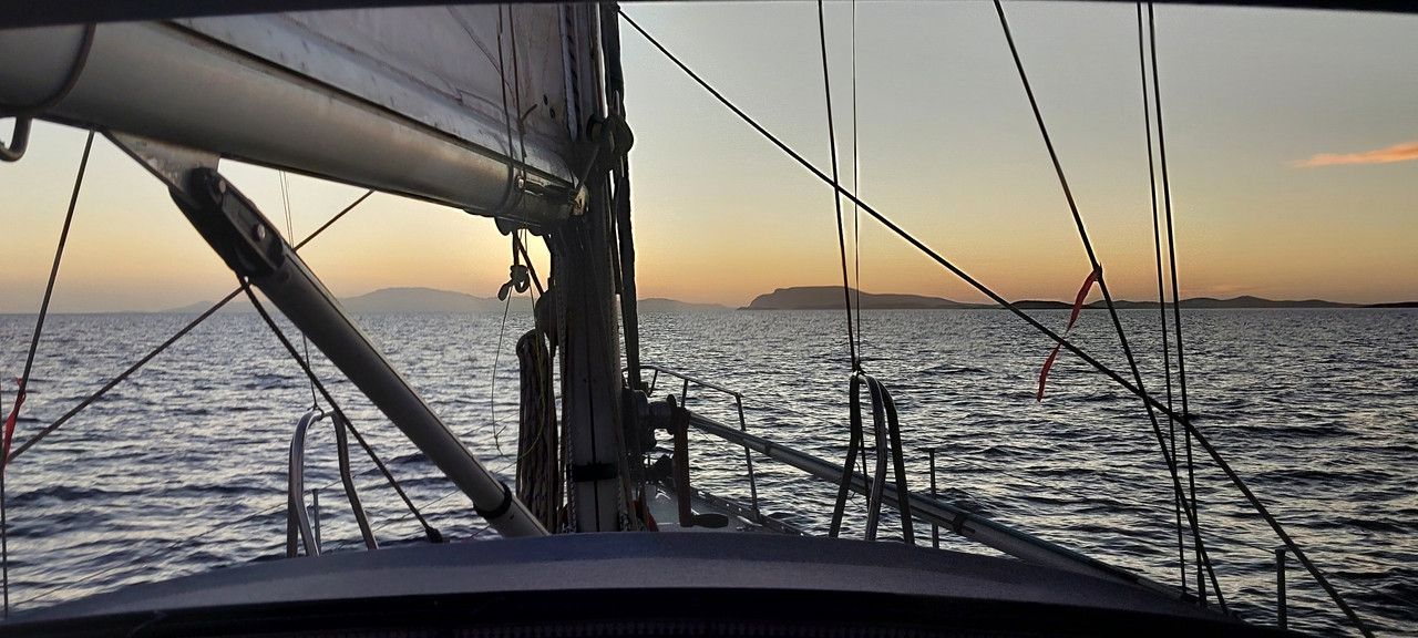 [Imagen: 20251025-183630.jpg]