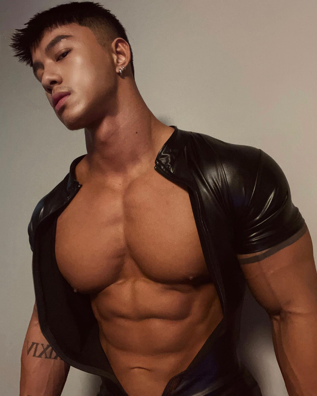 Photo shared by E  V  Λ  Ν on November 02, 2022 tagging @jjmalibu.