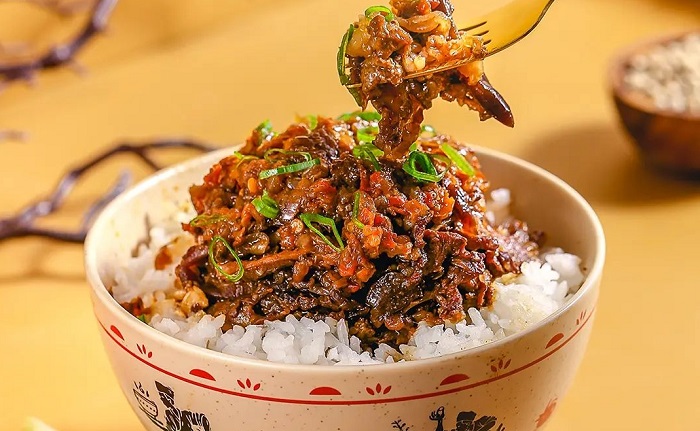 Salah satu menu di Mangkokku, bisnis kuliner Kaesang Pangarep.