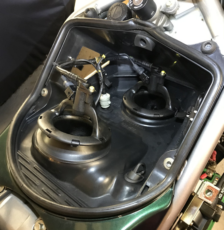 F72494DC-08F1-44A6-8528-02162F93C4CA