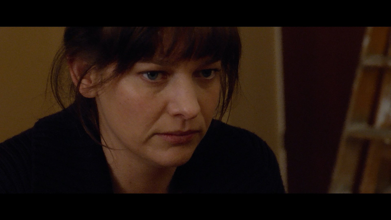 04-Intimacy-2001-1080p-Remux-AVC-DTS-HD-MA-51-18-SV-mkv-snapshot-01-15-20-896.jpg