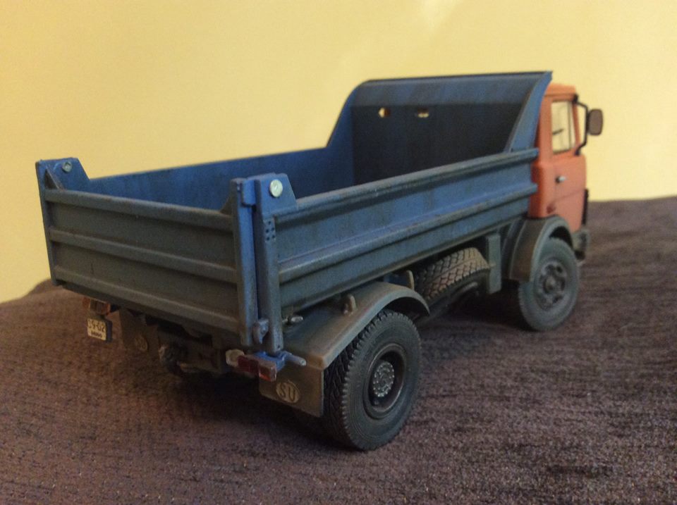 21616061_860989810726571_1451943846095089695_n