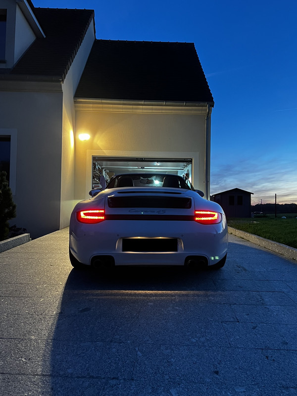 B20F3F93-0D1A-4651-856B-675C44211B11