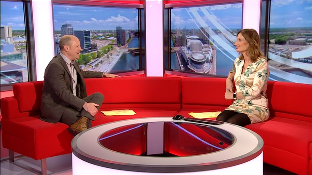 04.06 - 18.30.00 - BBC London News. The latest news, sport and weathe....ts_snapshot_21.15.104
