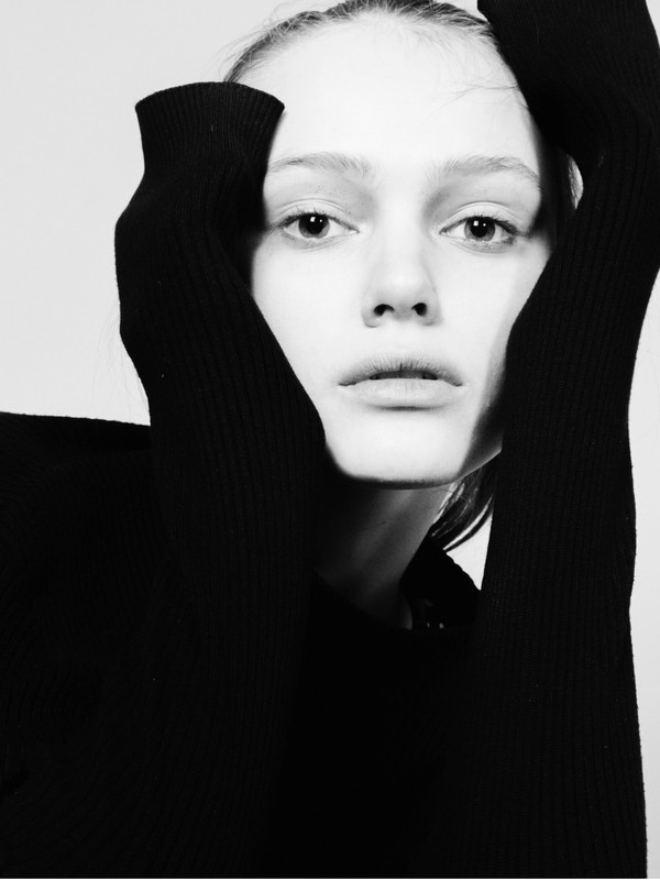 20171130_165553221_M