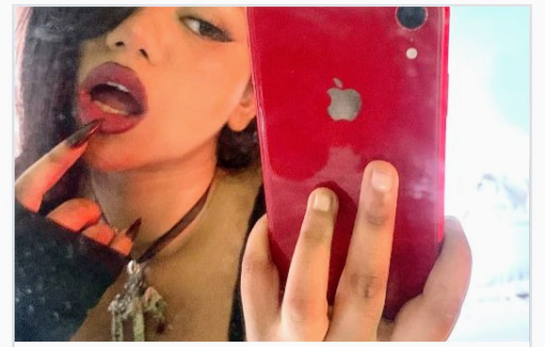 UPDATE-Teen insta girl threesome blowjob, cowgirl riding and solo videos, old and new collection 25+ videos and photos collection, don’t miss