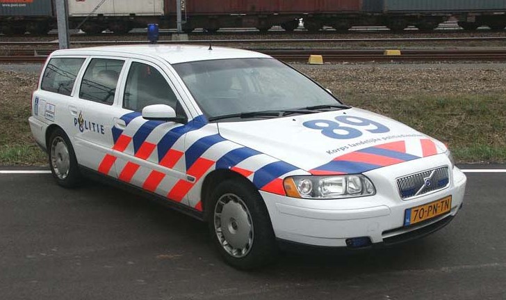 Volvo-V70 Politie (2001)