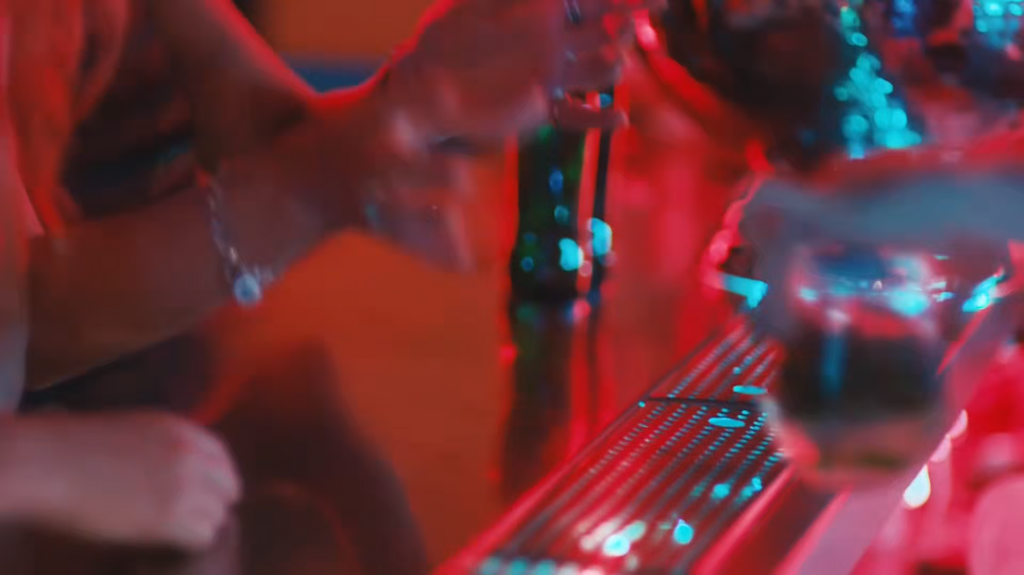 [Image: 0zldggi4hu81.png]