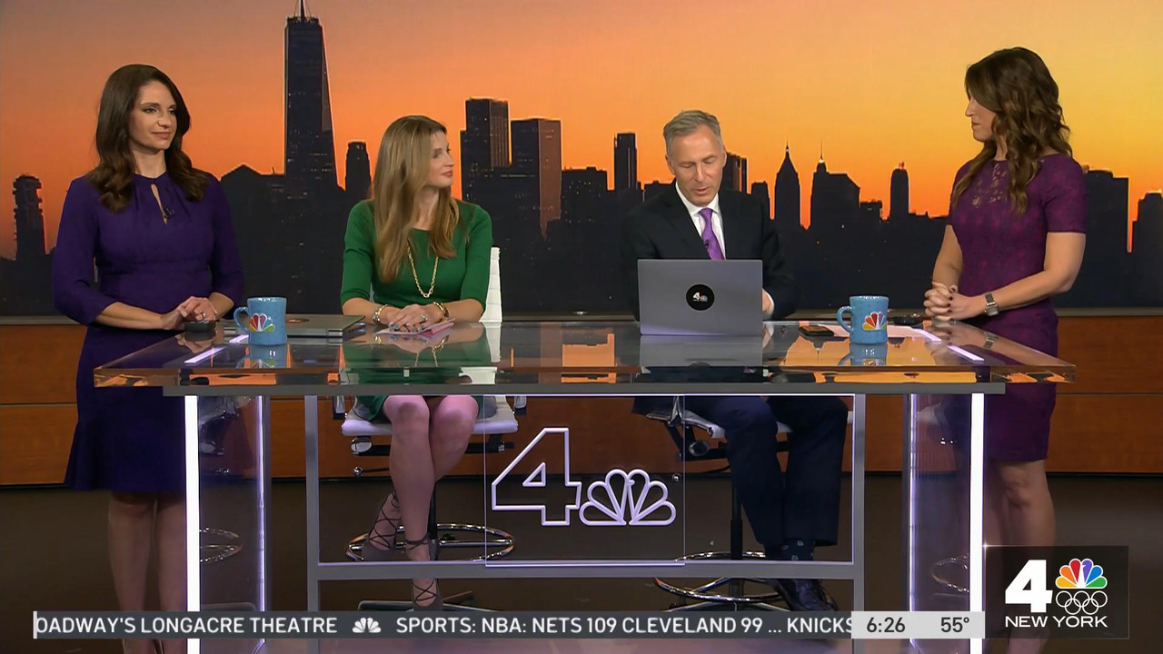 11.18 - 10.00.00 - Today in New York. Newsmagazine program offers a m....ts_snapshot_00.32.12_[2021.