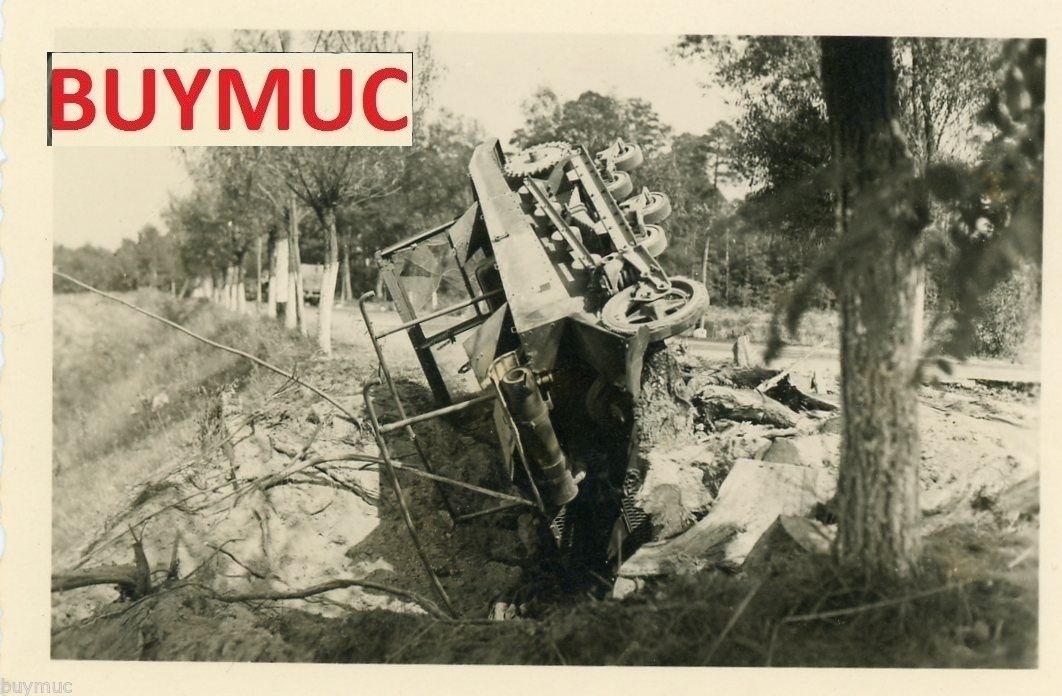 BUYMUC FOTO POLEN ZERSTÖRTER POLSKA TANK 1939