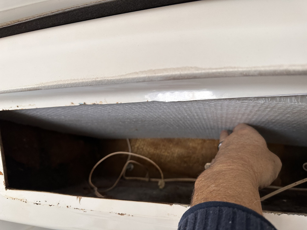 847D4904-154C-49ED-95E0-713D94DFBDB2