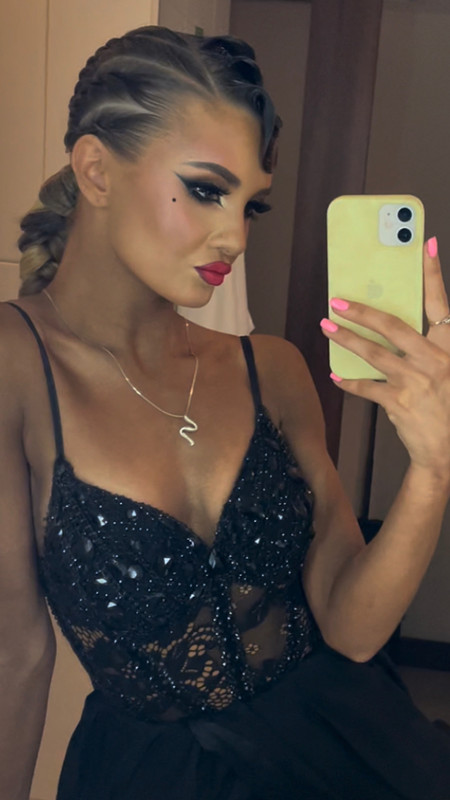 C6B412C4-C279-4110-AC94-2867397B3C61