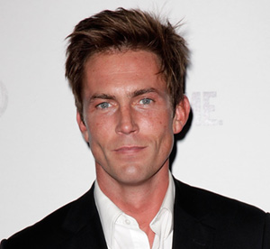 Desmond Harrington