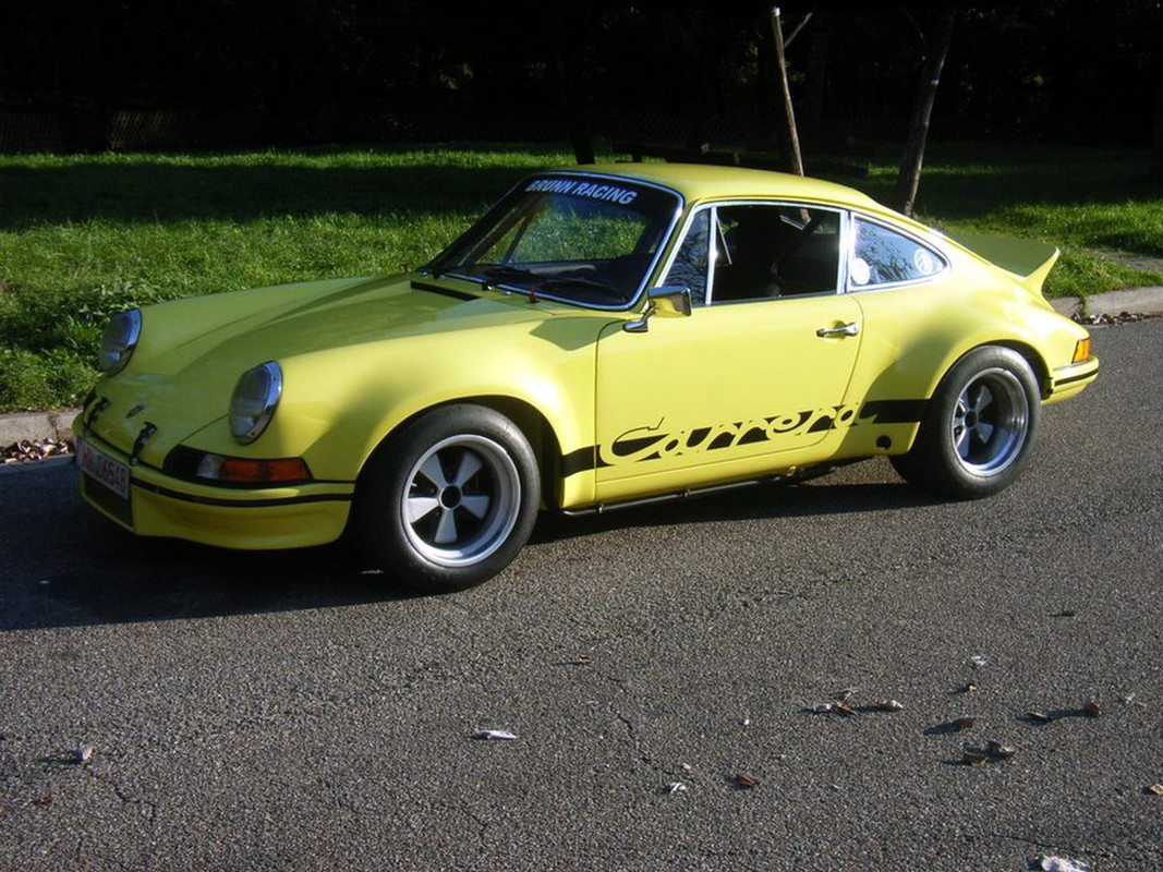 70611669_4YROLa1v_PorscheRSR11