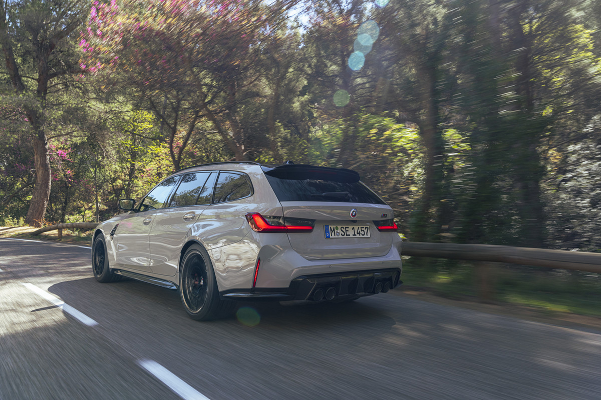 P90468212_highRes_the-first-ever-bmw-m
