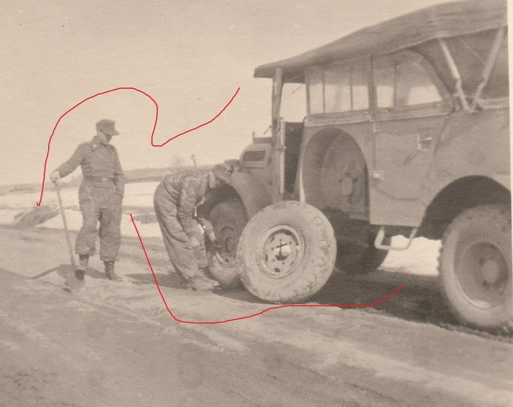 Foto Soldat Panzer Kübel PKW Witebsk Polozk StuG