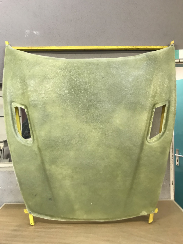 CCB9CFAE-F56B-4E7E-8B43-D948E580E481