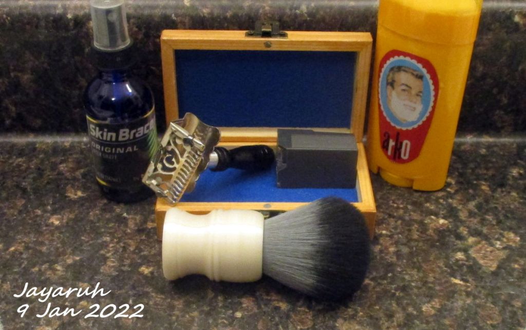 [Image: sos220109.jpg]