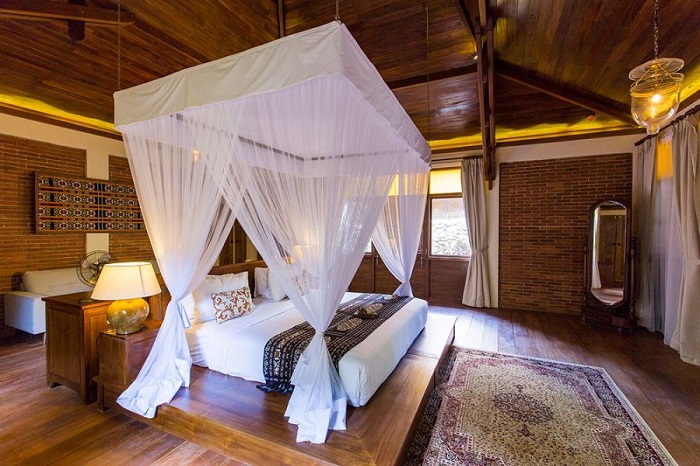 Kamar penginapan jenis Deluxe Garden Villa di Plataran Komodo Resort