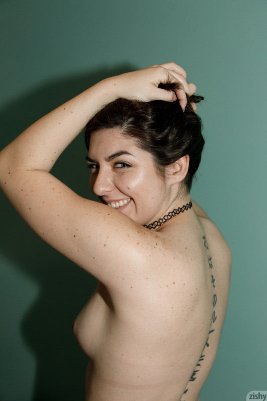 full_025_0641091939511275