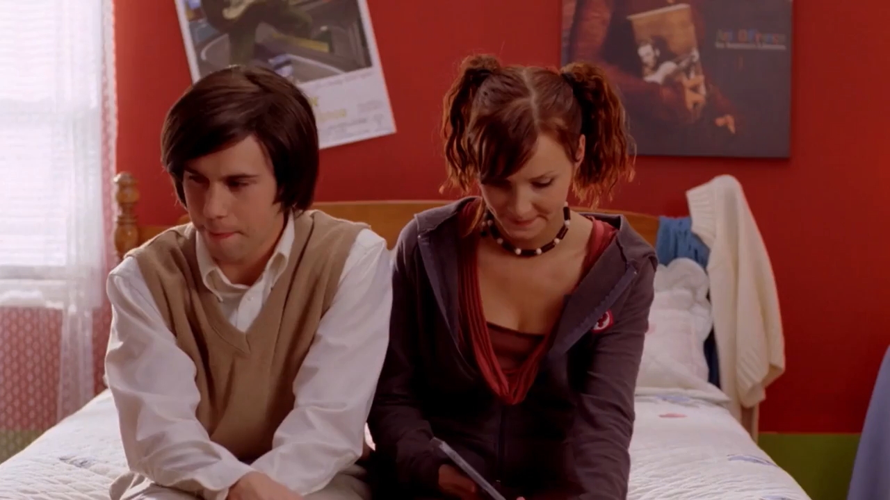 American Sophomore 2012 WebRip [Hindi + Tamil + English] 480p 720p ESub Screenshot
