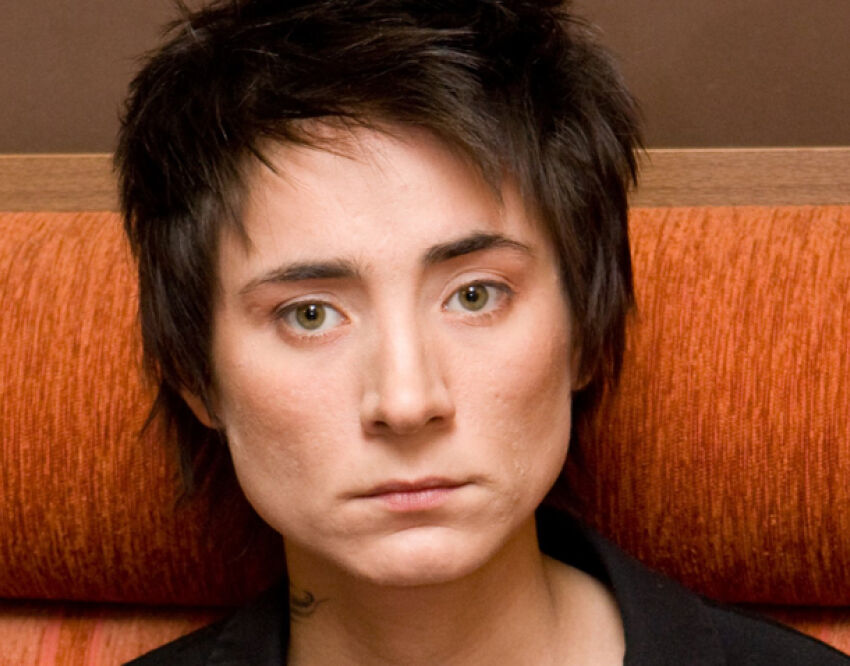 F9CE46DC-5B4A-4010-9C3D-BDAB665D4B9A