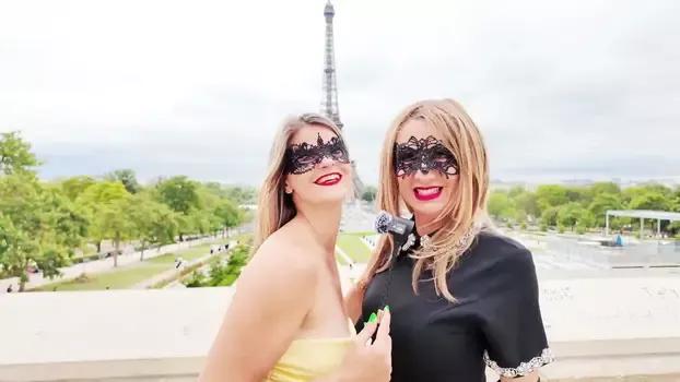 JacquieEtMichelTV - Melanie, Alice - 44 years old, stylist in Paris!