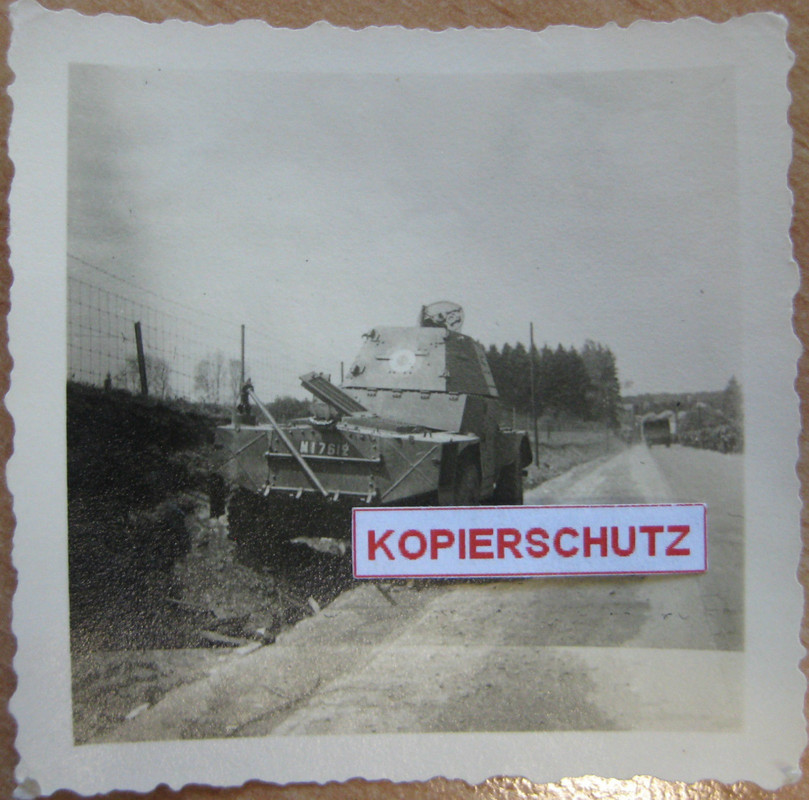 Foto französischer Spähpanzer Panhard 178 Westfr