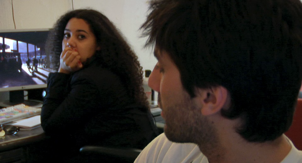 Catfish (2010) + Extras (1080p BluRay x265 HEVC 10bit AAC 5.1 English + Spanish + French r00t) [QxR]