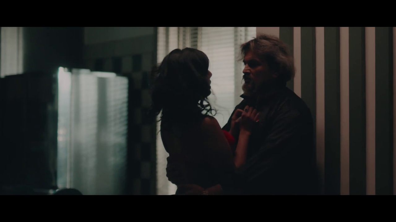 vlcsnap-2025-06-09-22h50m09s063