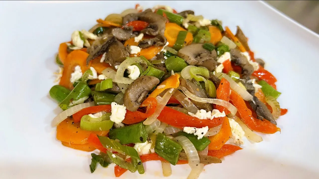 Prepara una cena ligera y práctica en 10 minutos, unos champiñones salteados