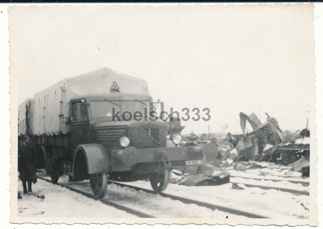 Foto Büssing Schienen LKW mit Kfz Kennzeichen DR Deutsche Reichs
